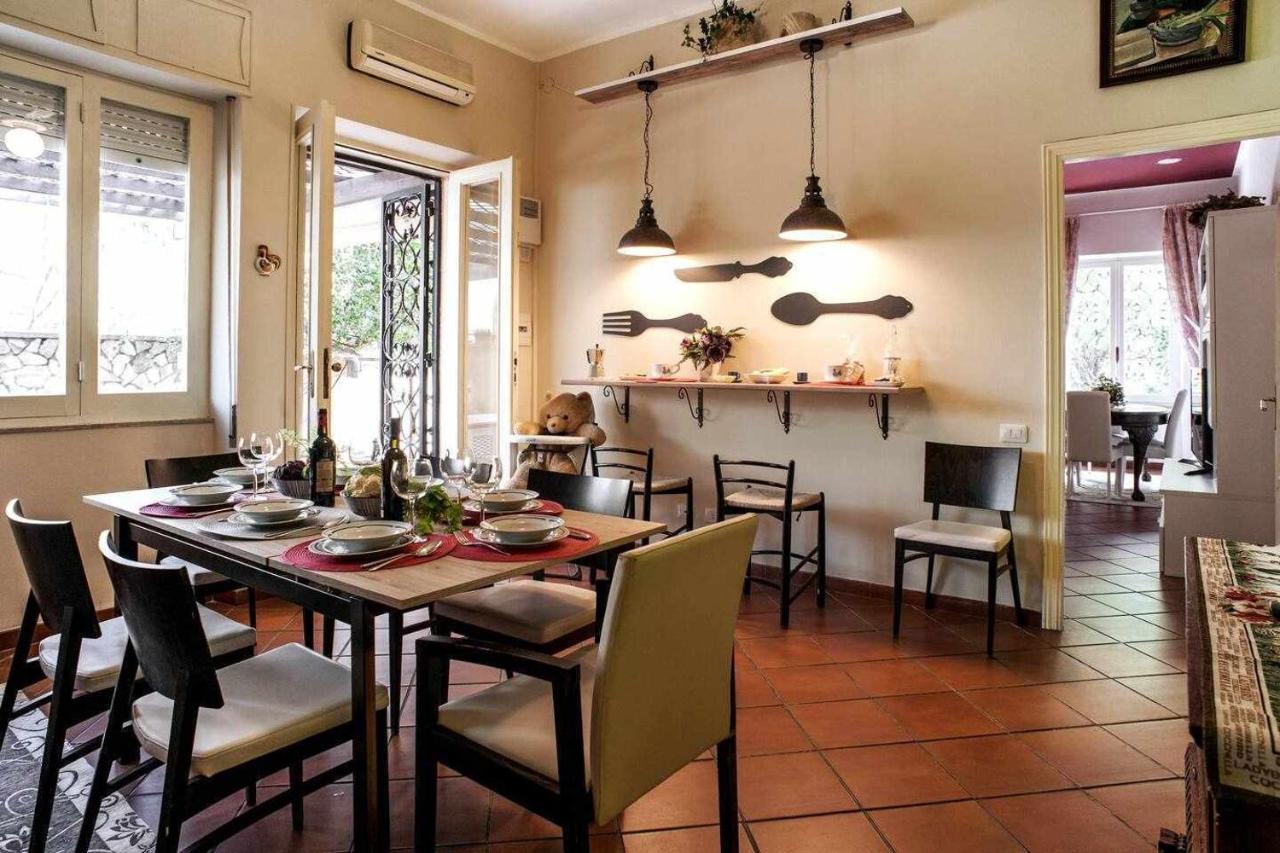 Elegante Villa Lu Centro Citta Con Parcheggio Cagliari Exterior photo