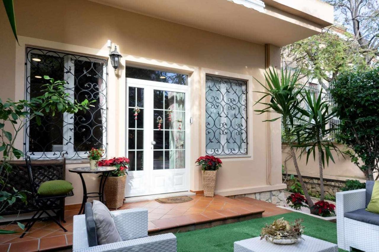 Elegante Villa Lu Centro Citta Con Parcheggio Cagliari Room photo