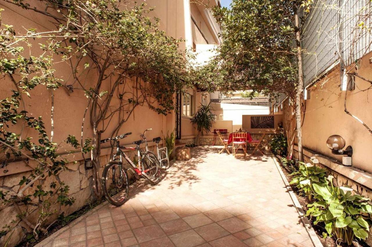 Elegante Villa Lu Centro Citta Con Parcheggio Cagliari Room photo